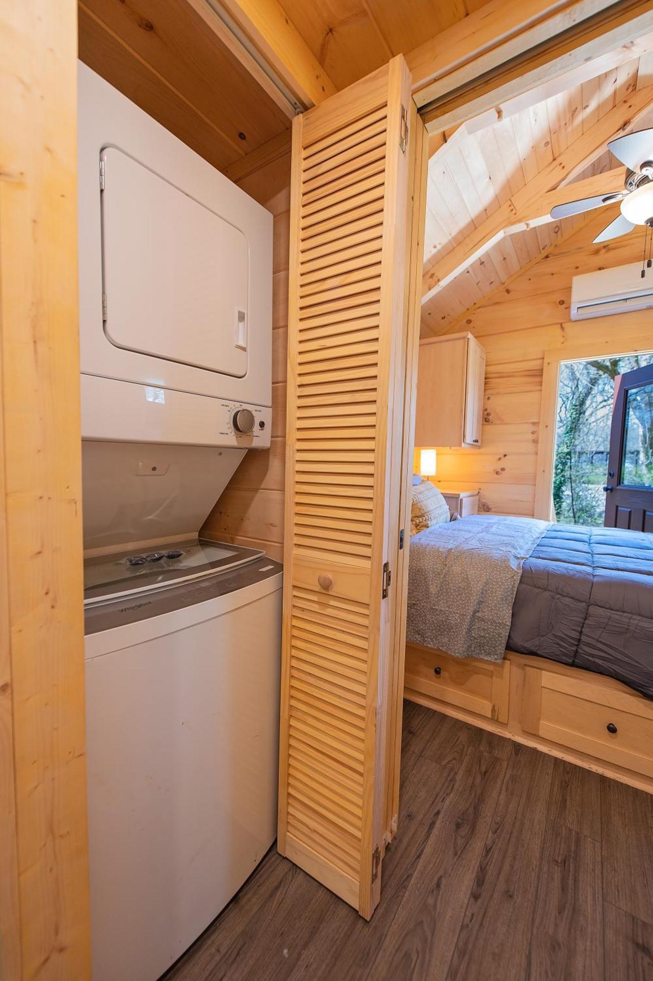 Ryon Tiny Home Cabin City-Side Rustic Retreat 查塔努加 外观 照片